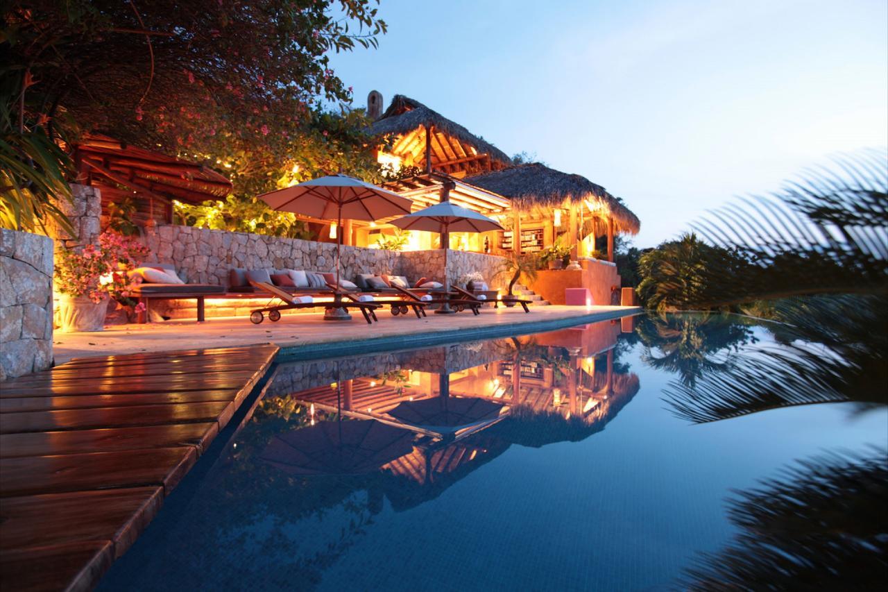 Amuleto Hotel Ixtapa  Exterior foto