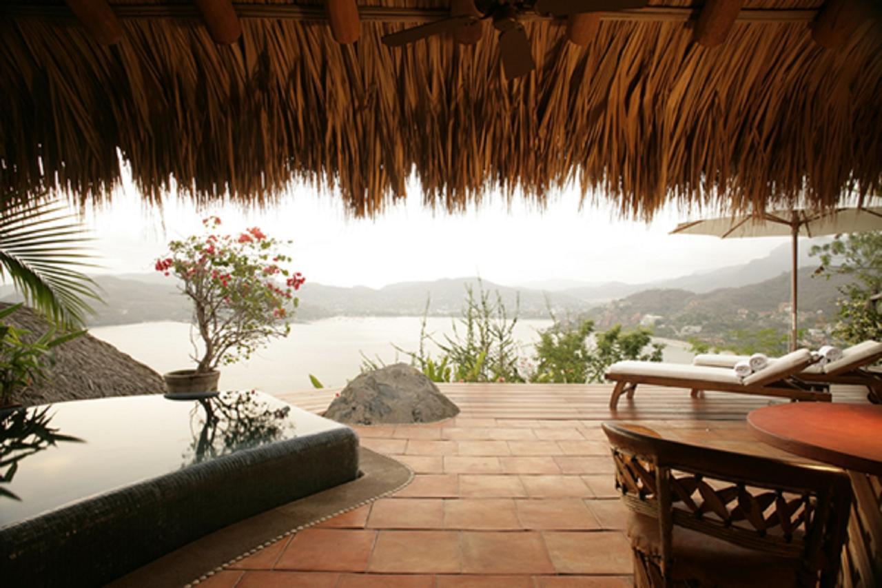 Amuleto Hotel Ixtapa  Exterior foto